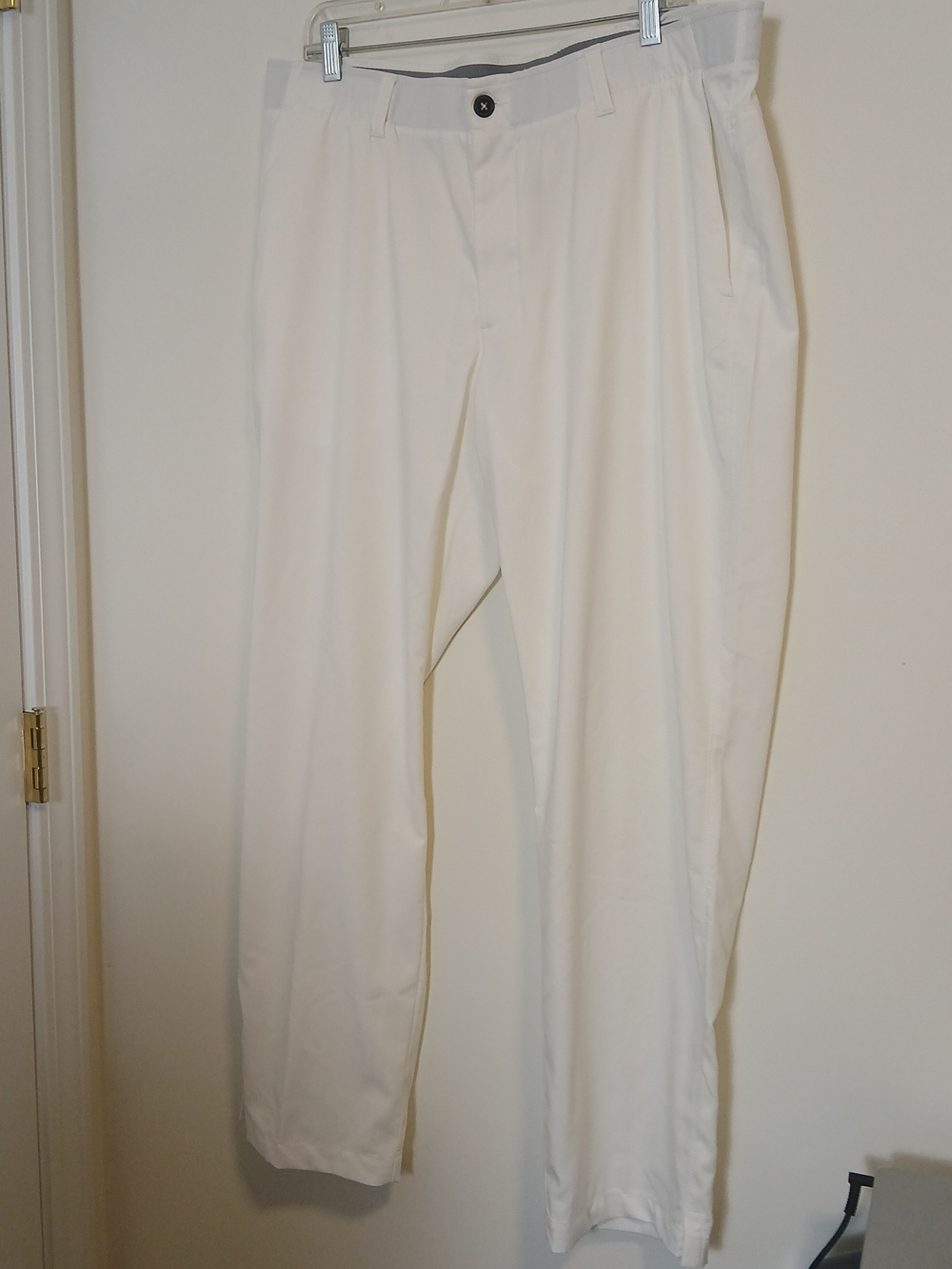 Under Armour Men's 40x30 White Golf Pants - Straight Fit